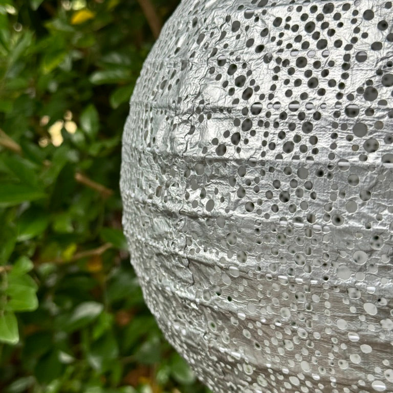 Solar Lumiz Lantern - Round Silver Lace