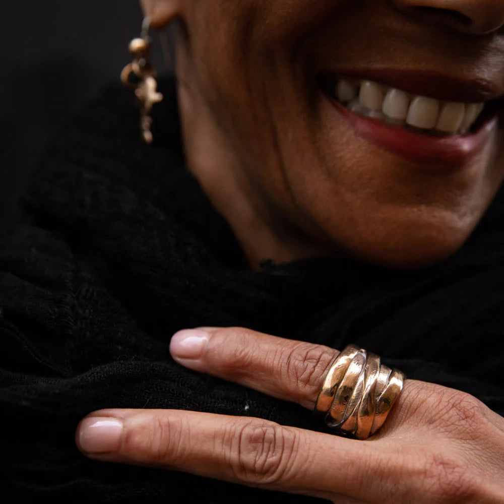 Gomitolo  (Ball of Thread) Ring