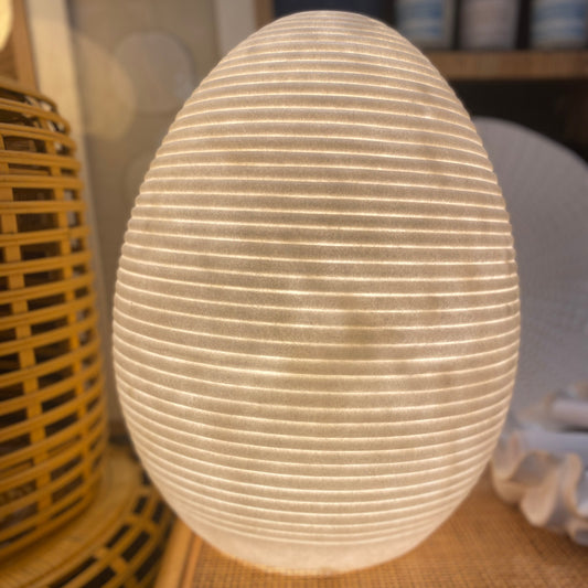 Coral Curve Reef Lamp – Shell-Shaped Coastal Nightlight