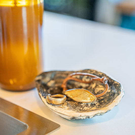 Pesci Che Volano, by the sink