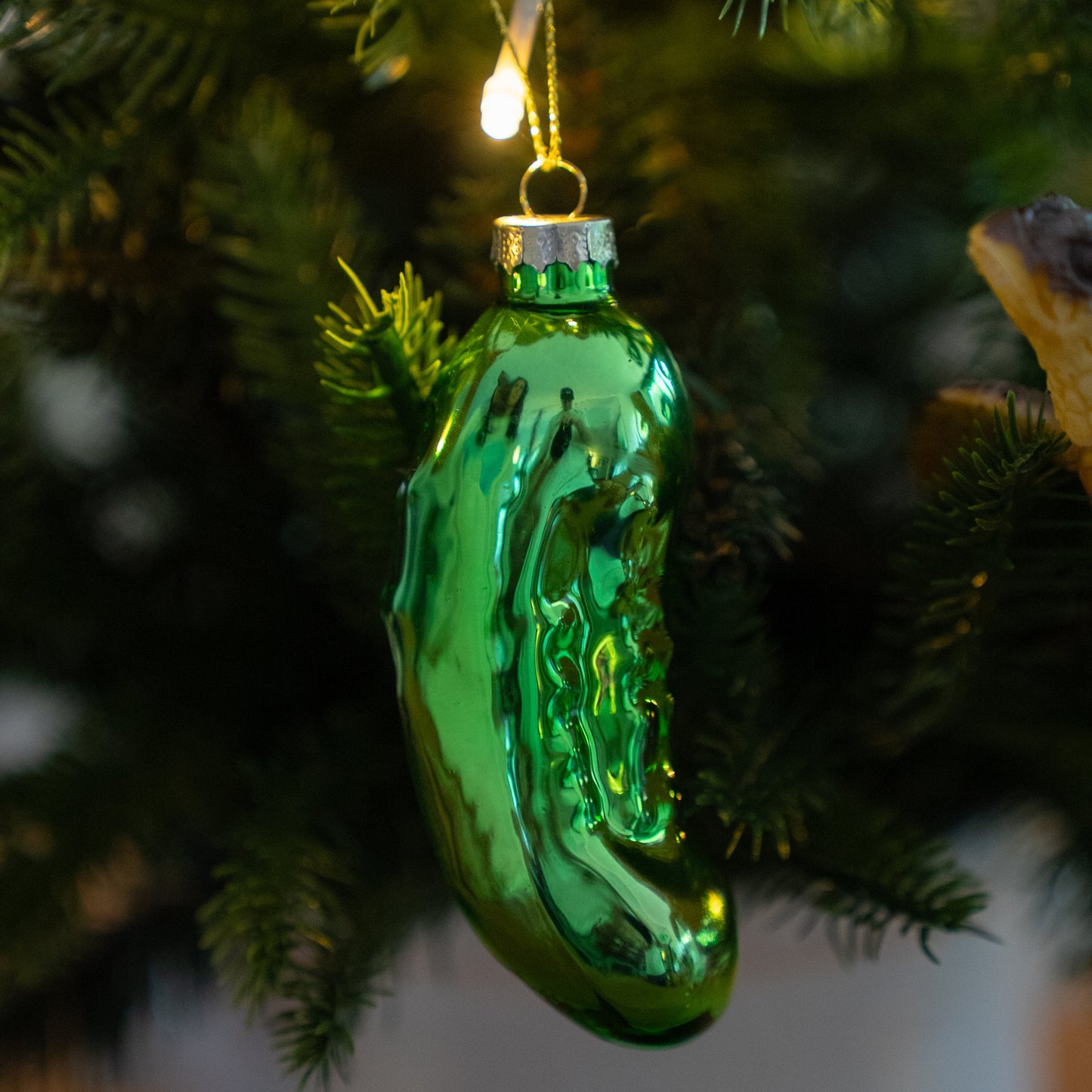 Gherkin Ornament - Glass